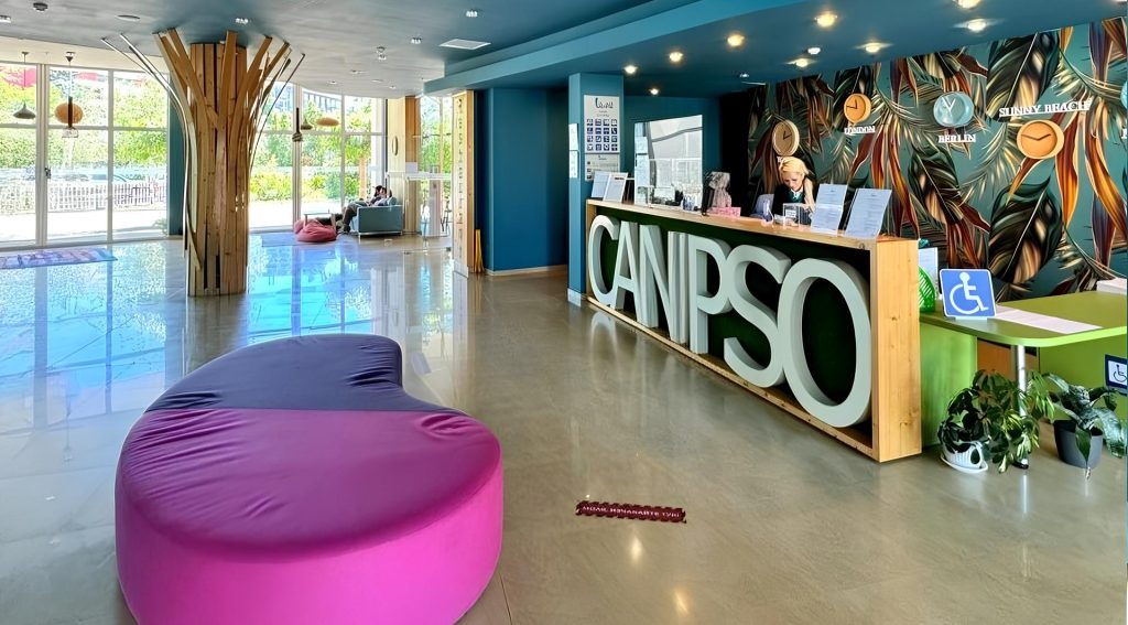 calypsohotel reception